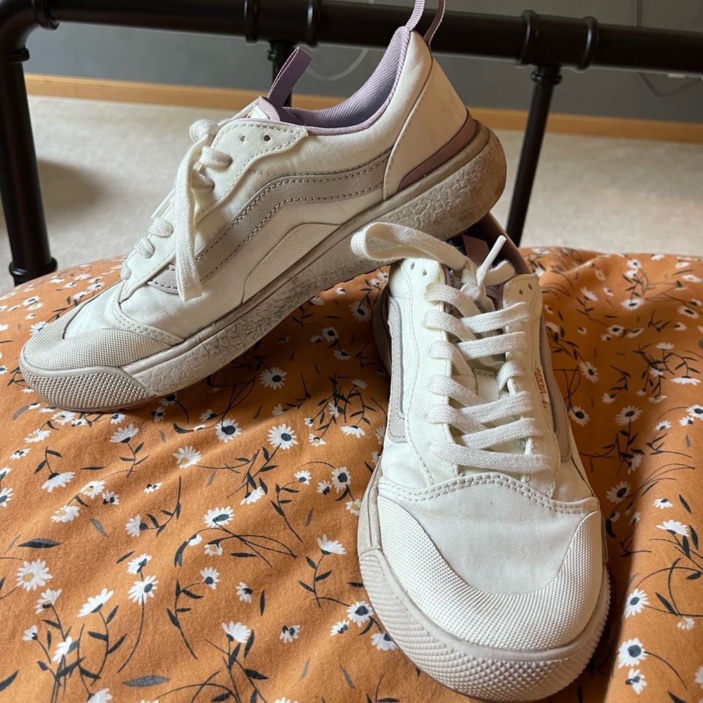 Vans Sneakers Ultrarange Size 9